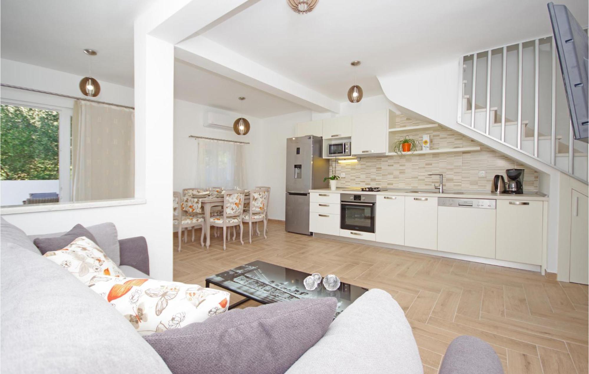 Awesome Home In Drvenik With Wifi Dış mekan fotoğraf