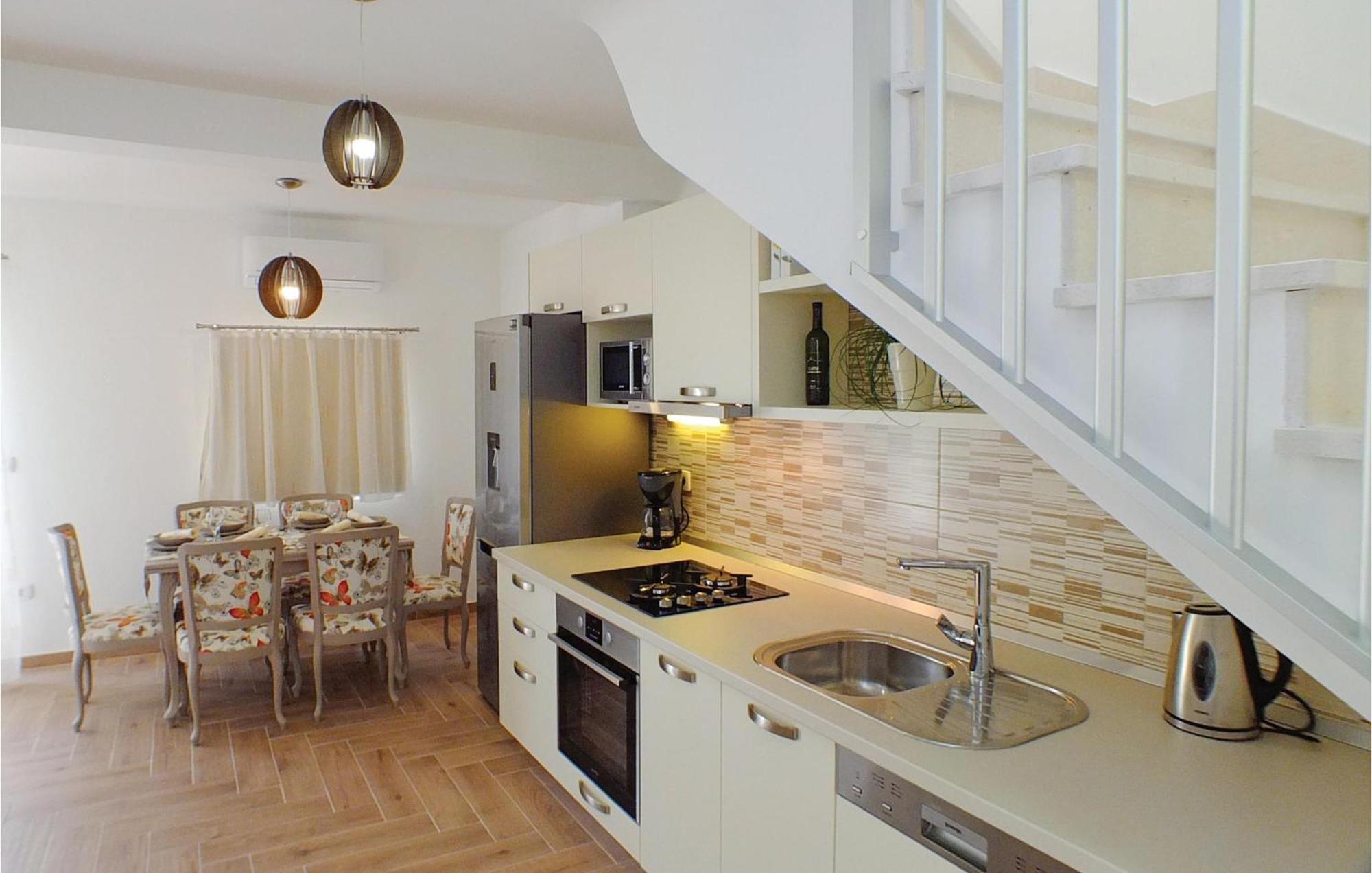 Awesome Home In Drvenik With Wifi Dış mekan fotoğraf