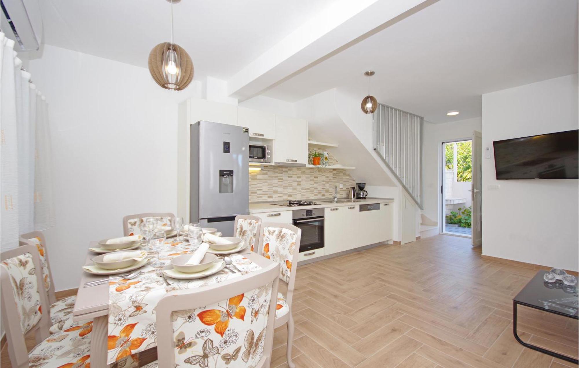 Awesome Home In Drvenik With Wifi Dış mekan fotoğraf